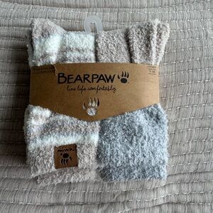 NWT BearPaw Cozy Crew Socks